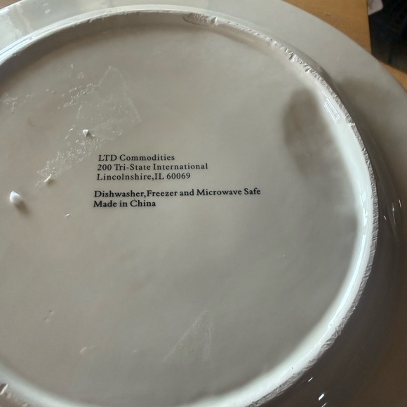 Charming Ceramic Bunny and Round Plate Set - Cream - Picture 6 of 7